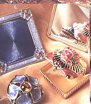 Purse mirror and pillbox sets